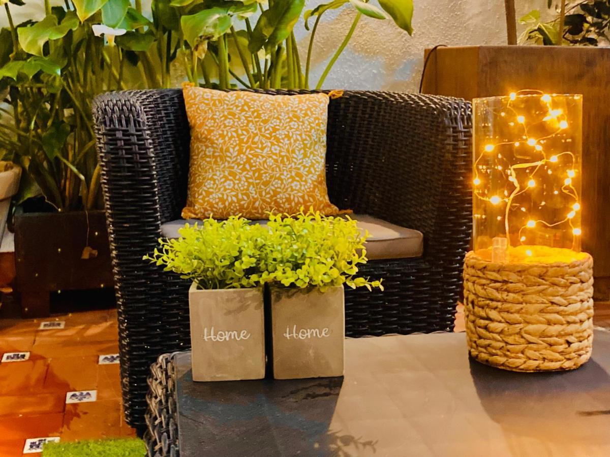 Lovely Home Con Patio Granada Luaran gambar